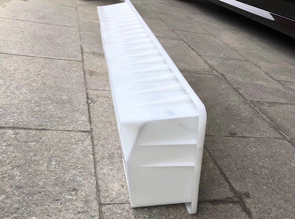 坡形側(cè)石模具