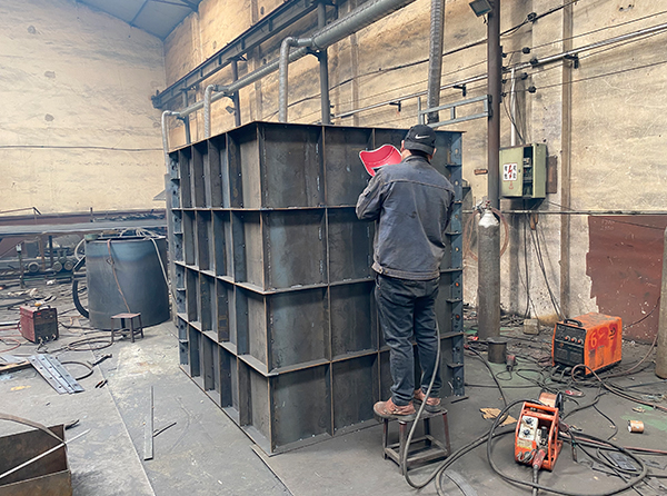 預(yù)制檢查井模具