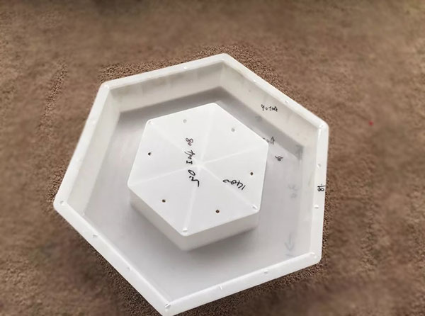 實(shí)心護(hù)坡磚模具