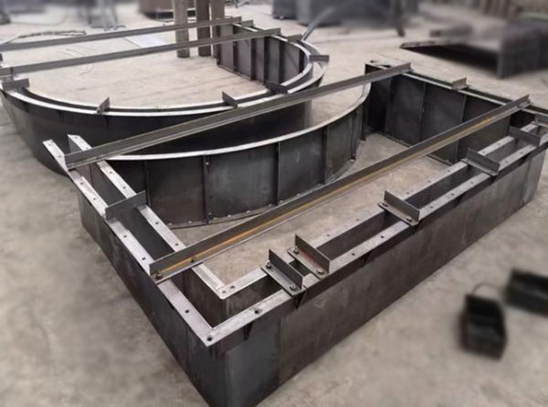 拱形骨架護坡模板